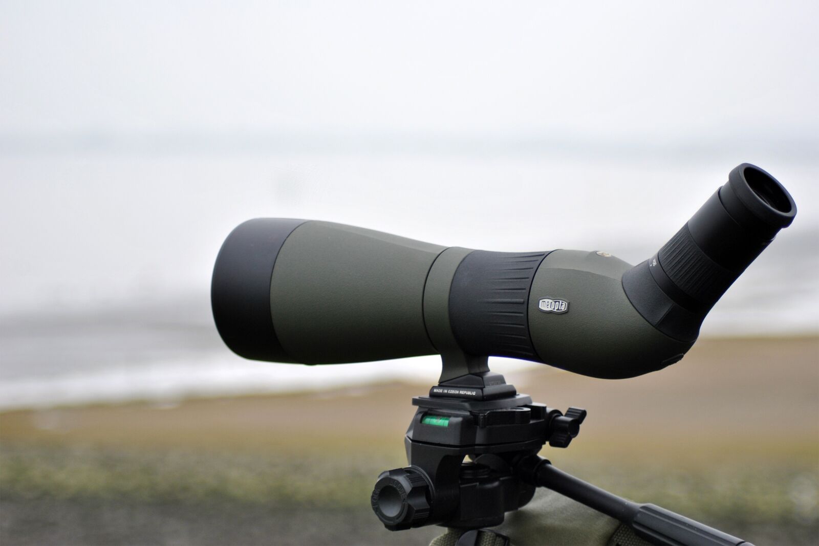 Nikon D3000 sample photo. Spotting scope, optics, binoculars photography