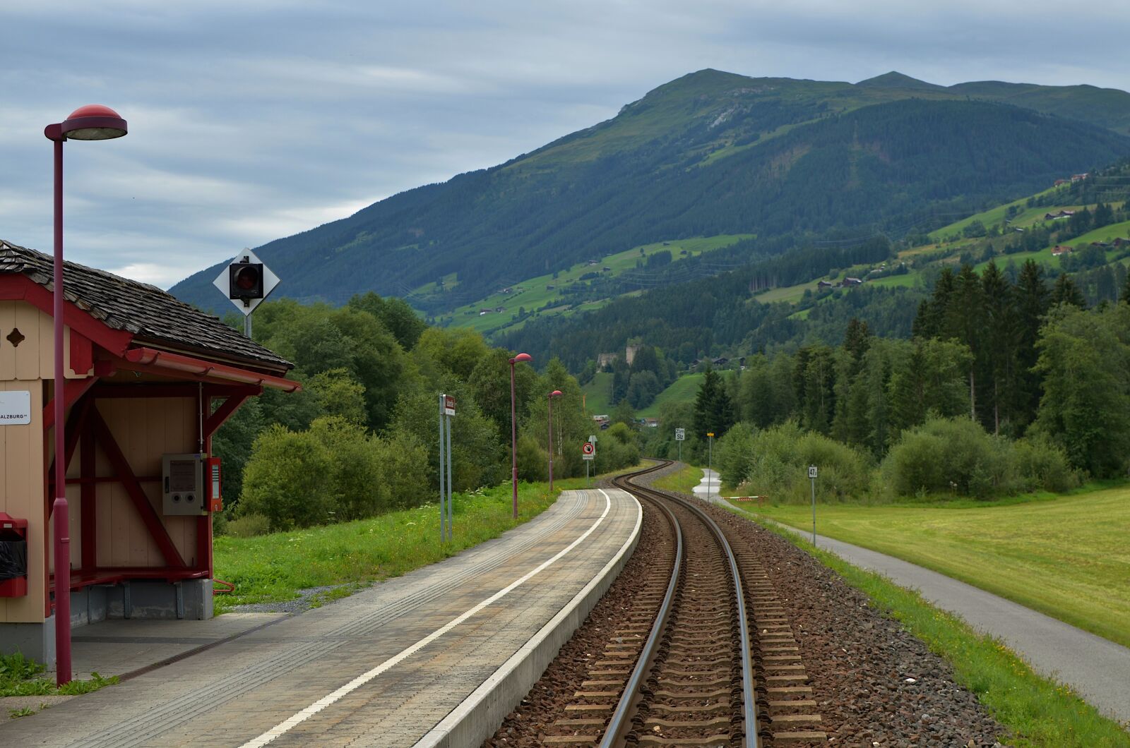 Nikon D7000 sample photo. The station, a small photography