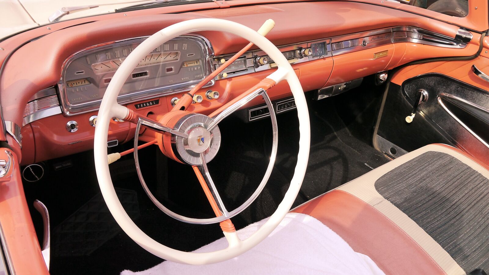 Panasonic Lumix DMC-G3 sample photo. Auto, amatur, old car photography