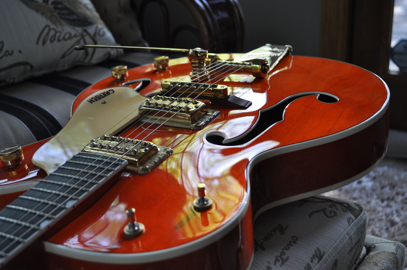 Nikon D5000 sample photo. Music, guitar, musician photography