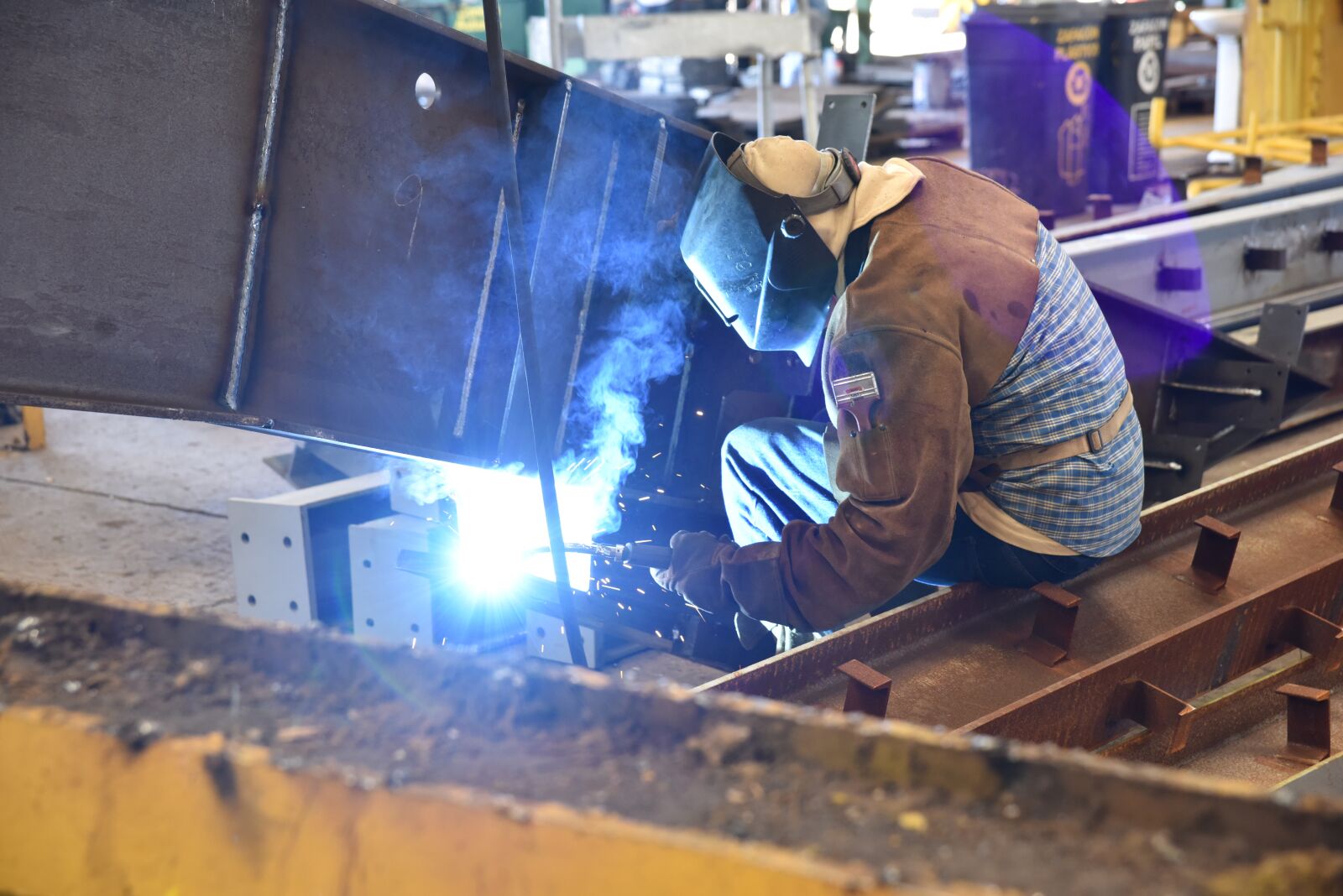 Nikon D810 sample photo. Labor, work, heavy photography