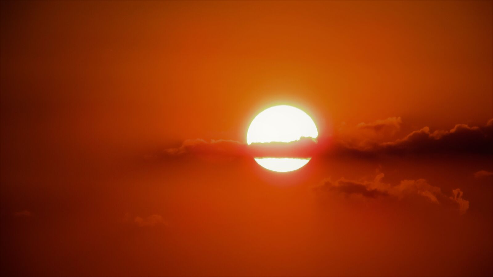 Canon PowerShot SX400 IS sample photo. Sunset, sun, clouds photography