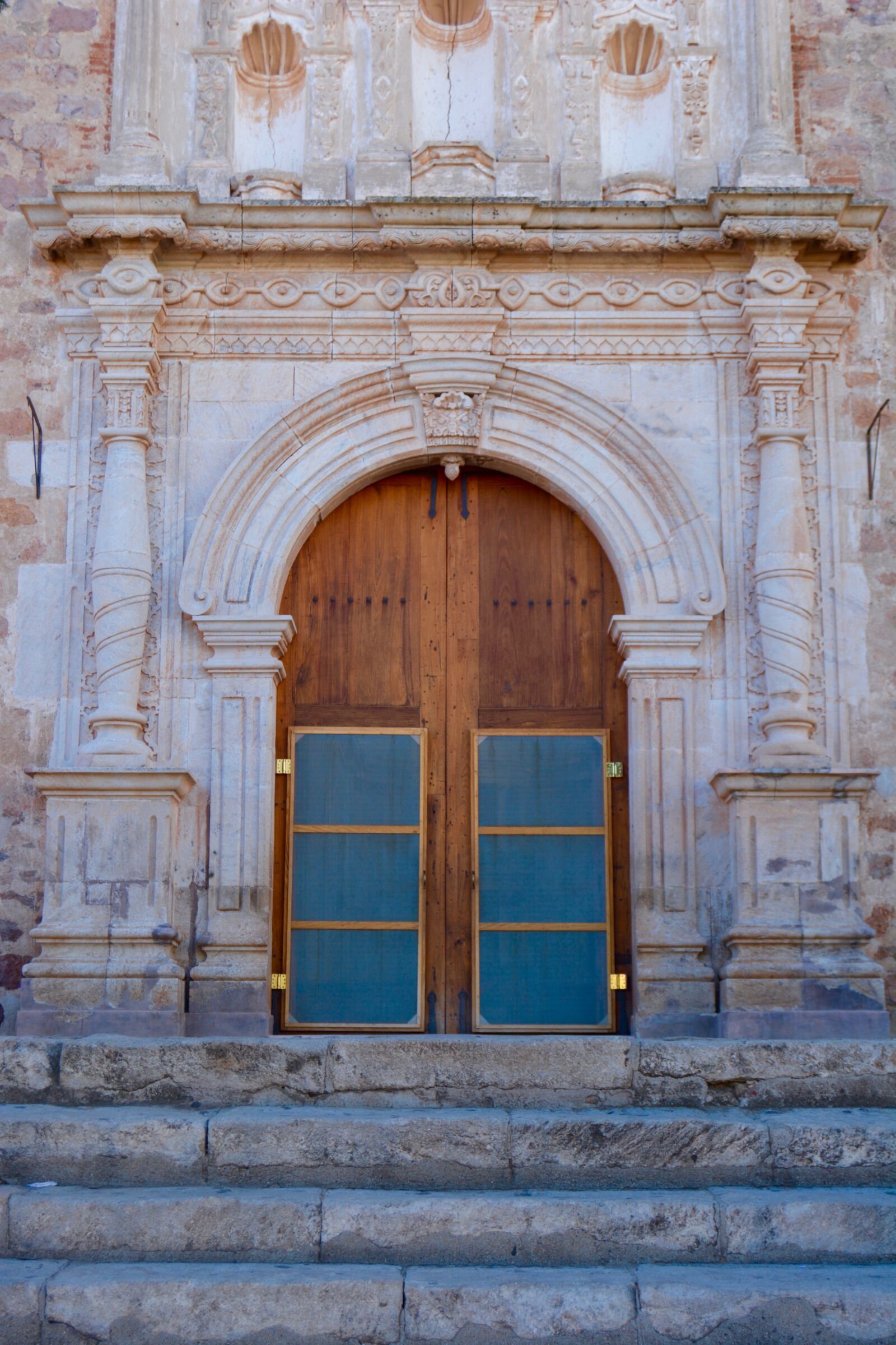 Nikon D5200 sample photo. Church, door, temple photography