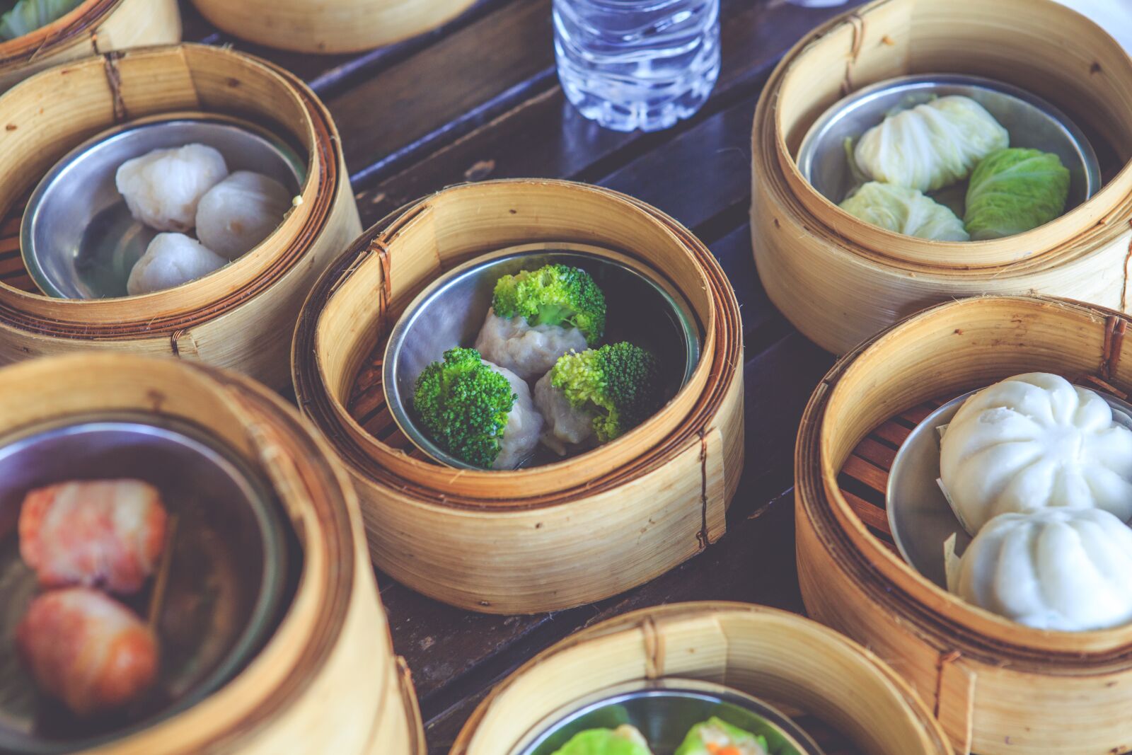 Canon EOS 6D + Canon EF 24-70mm F2.8L USM sample photo. Food, dimsum, asian photography