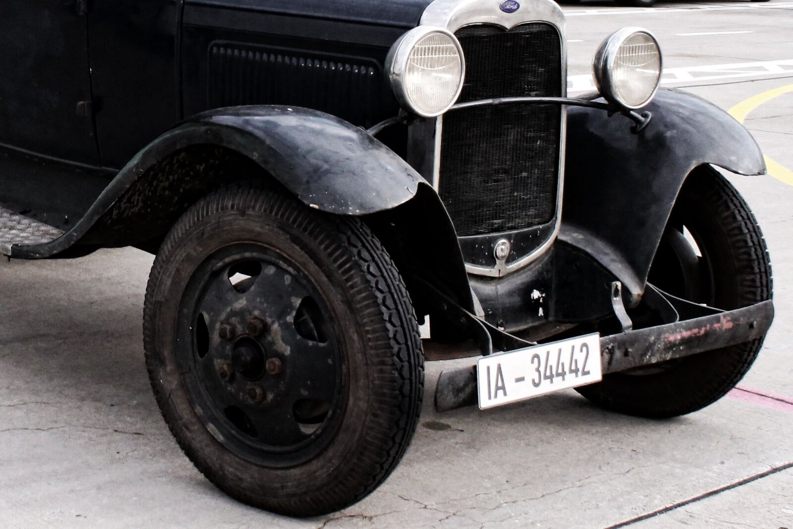 Canon EOS 1100D (EOS Rebel T3 / EOS Kiss X50) sample photo. Oldtimer, auto, automotive photography