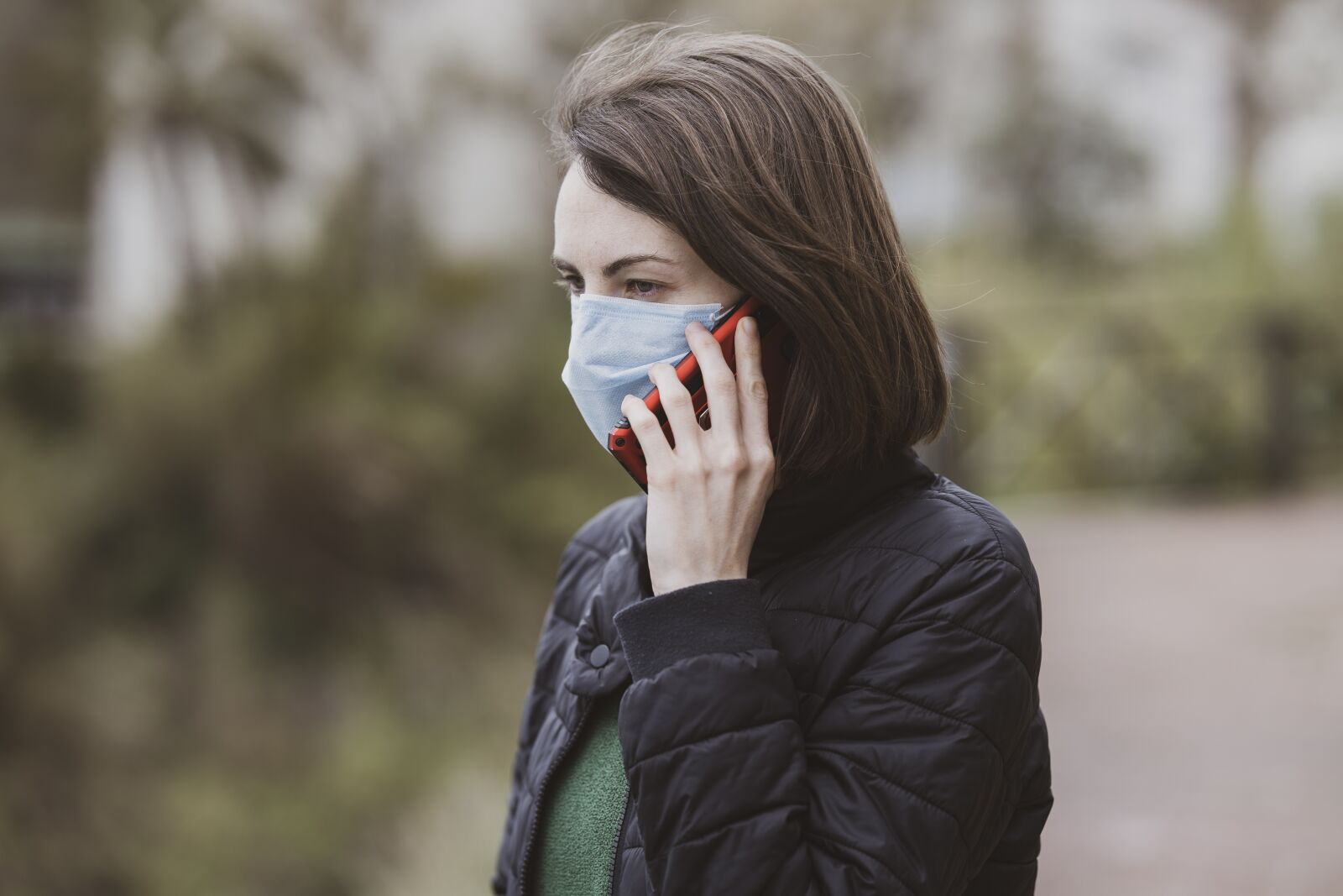 Canon EOS R + Canon RF 85mm F1.2L USM sample photo. Mask, coronavirus, quarantine photography