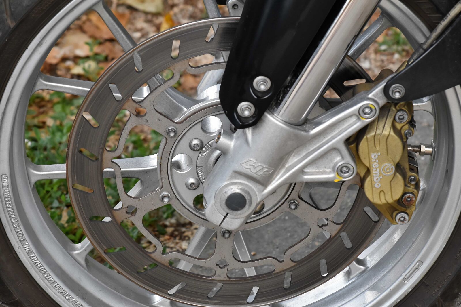 Nikon D5500 sample photo. Alloy, aluminum, motorbike, tire photography
