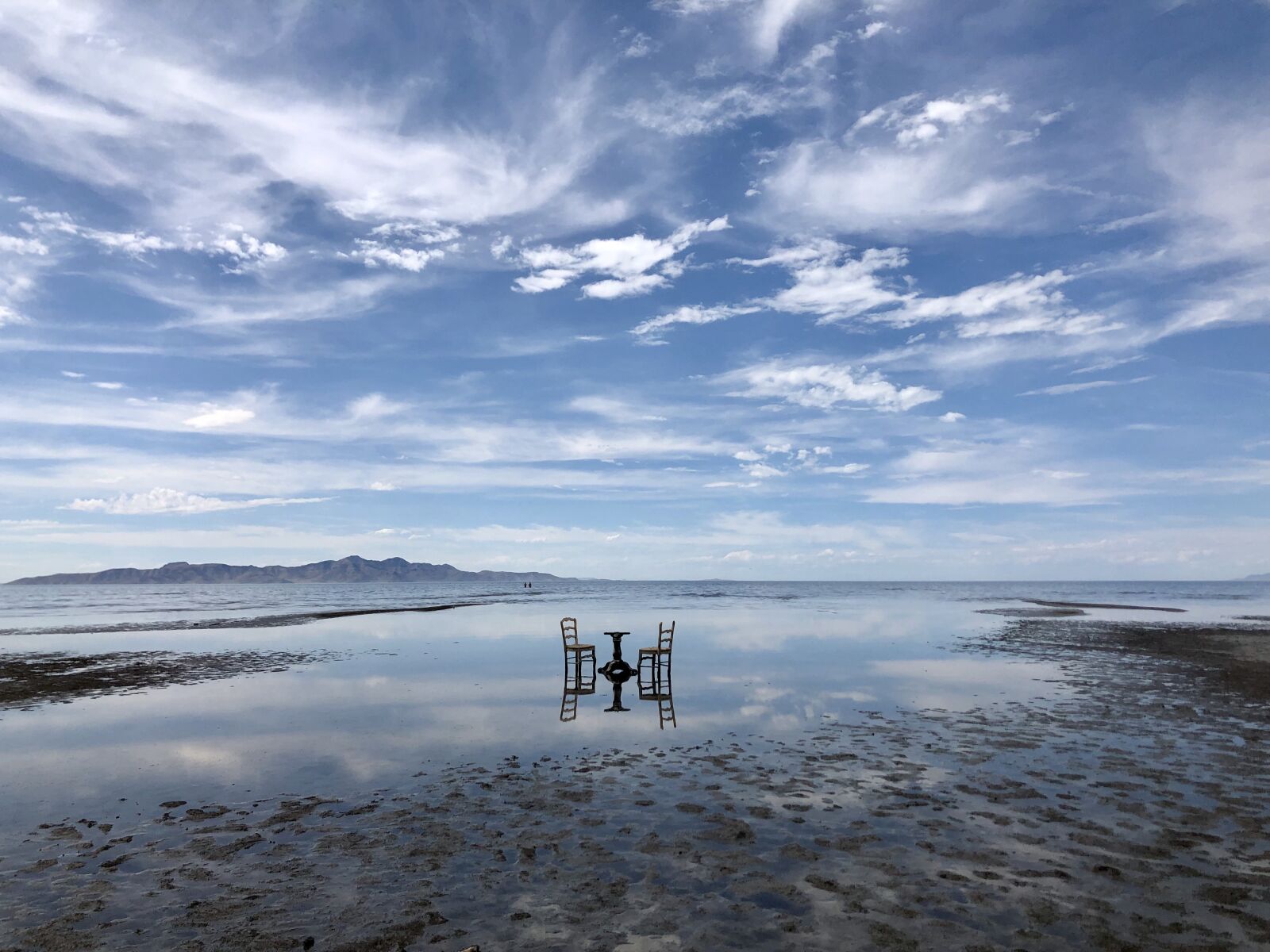 iPhone 8 back camera 3.99mm f/1.8 sample photo. Salt lake city, lake photography