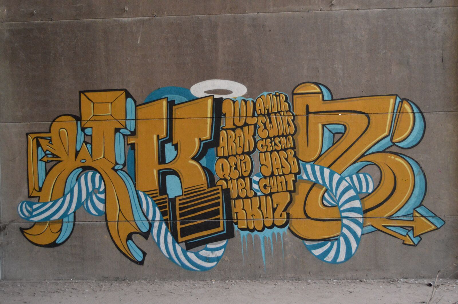 Nikon D3200 sample photo. Graffiti, street art, wall photography