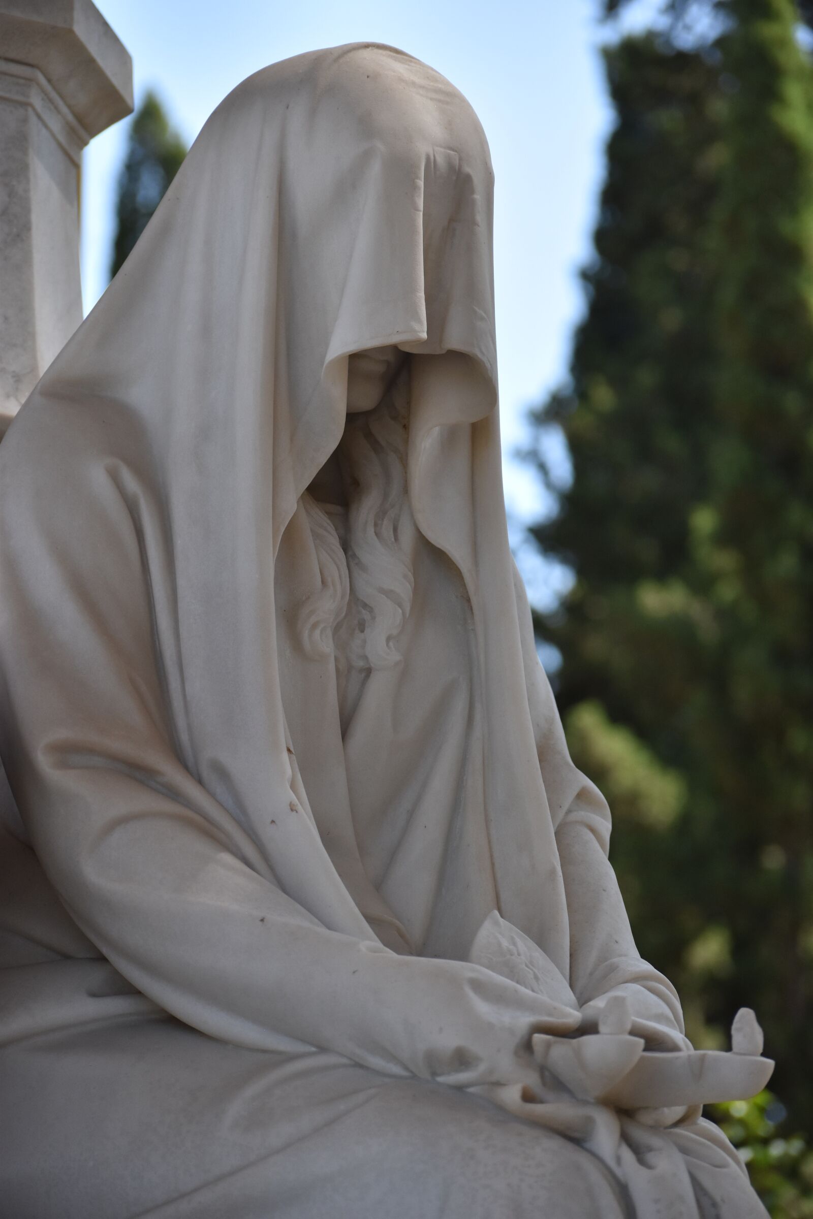 Nikon D5500 sample photo. Sculpture, mourning, statue photography