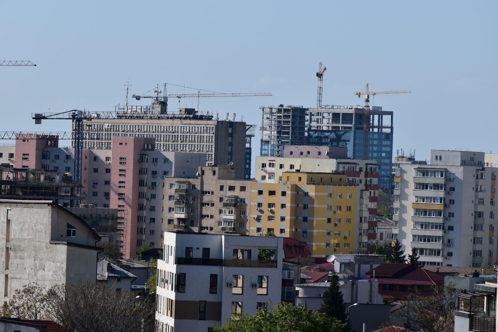 Nikon D5600 sample photo. Construction, bucharest, building photography