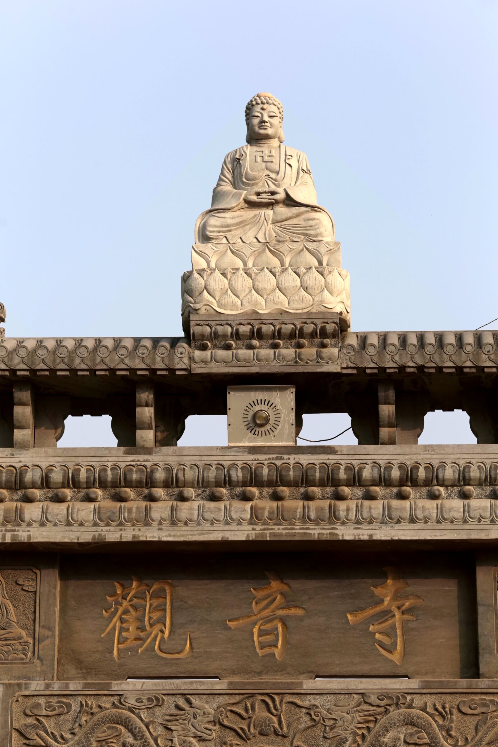 Canon EOS 6D sample photo. Buddha statues, kwan-yin temple photography