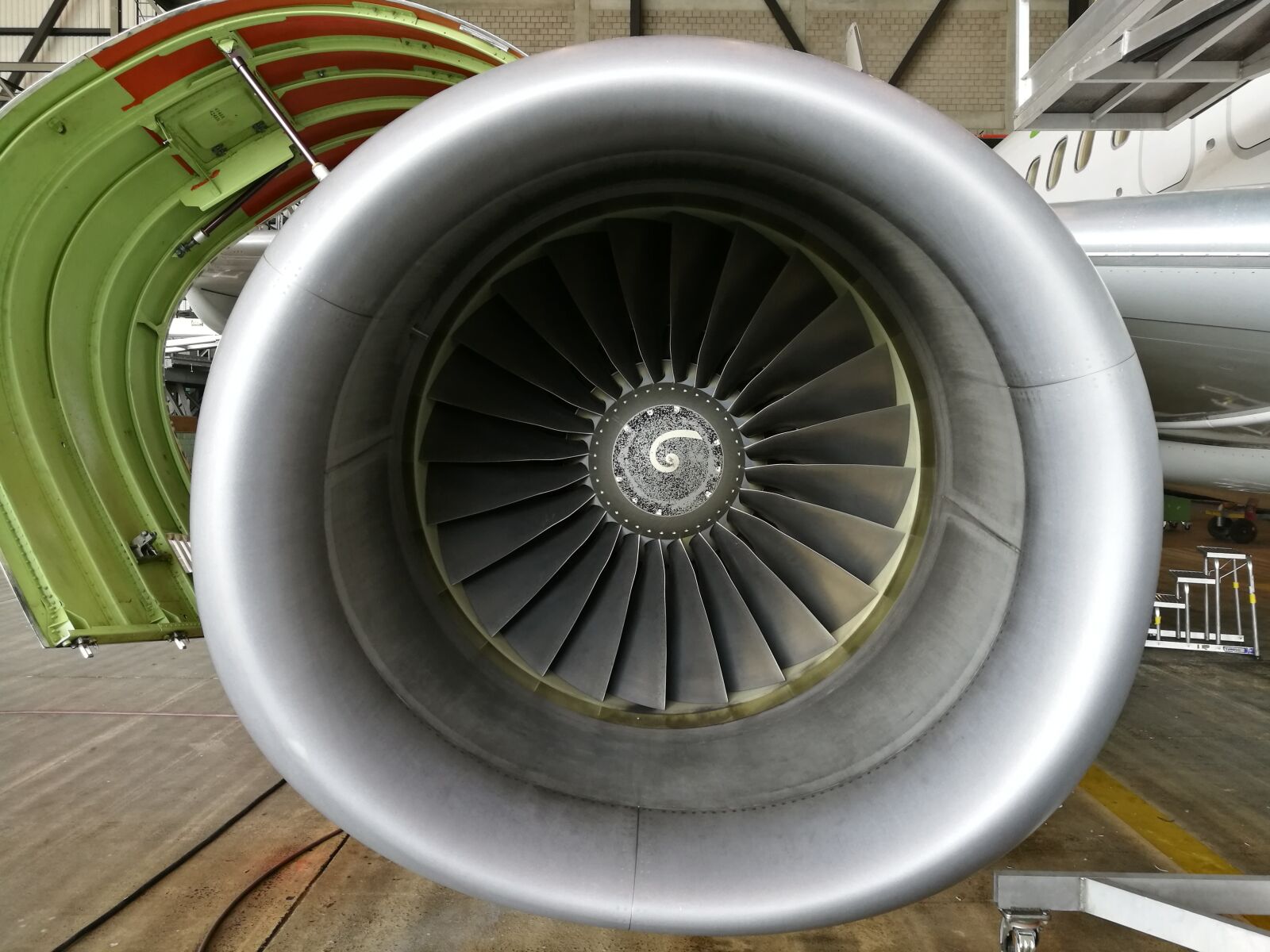 HUAWEI Honor 8 sample photo. Aircraft, engine, front photography