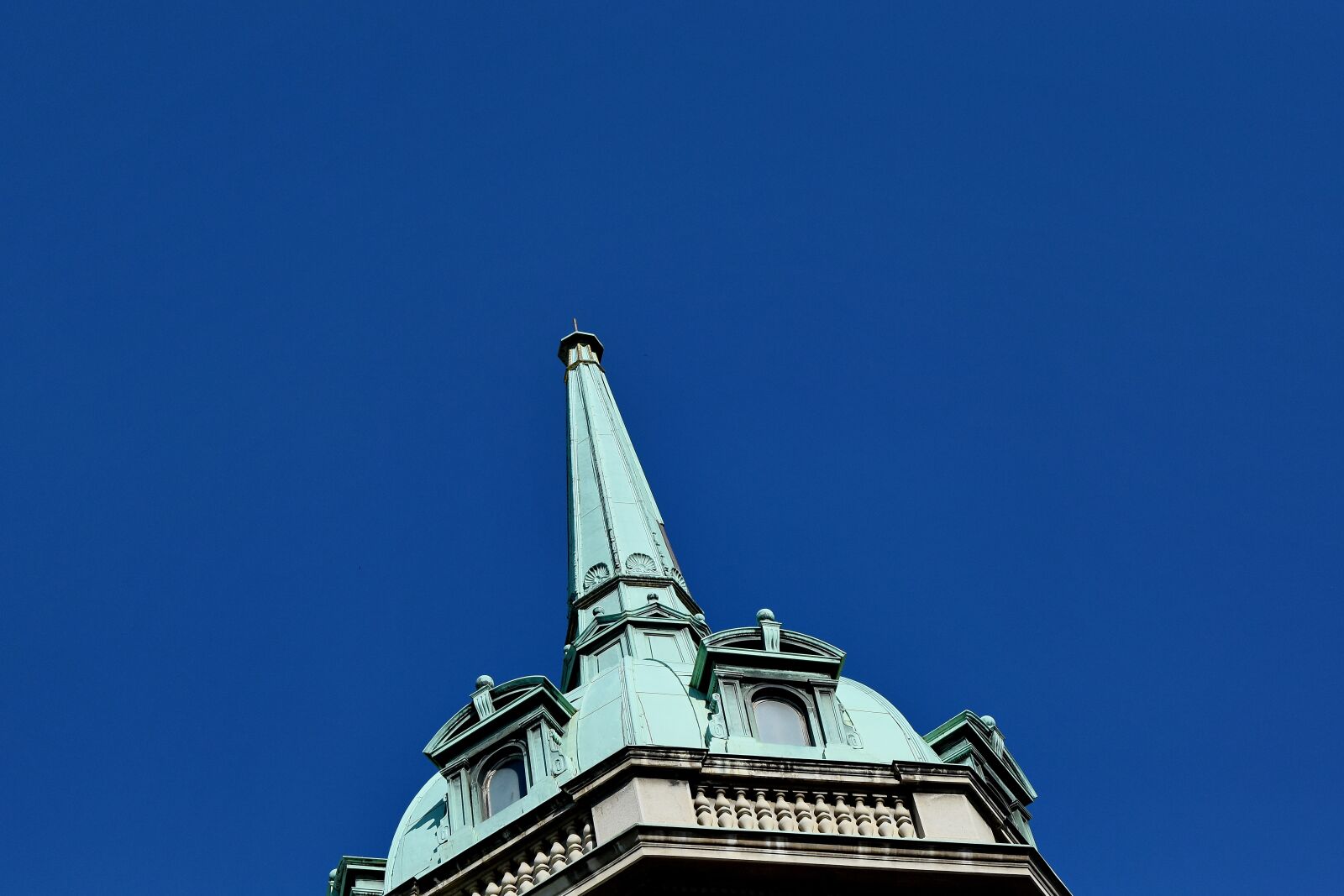 Nikon D5500 sample photo. Blue sky, capital city photography