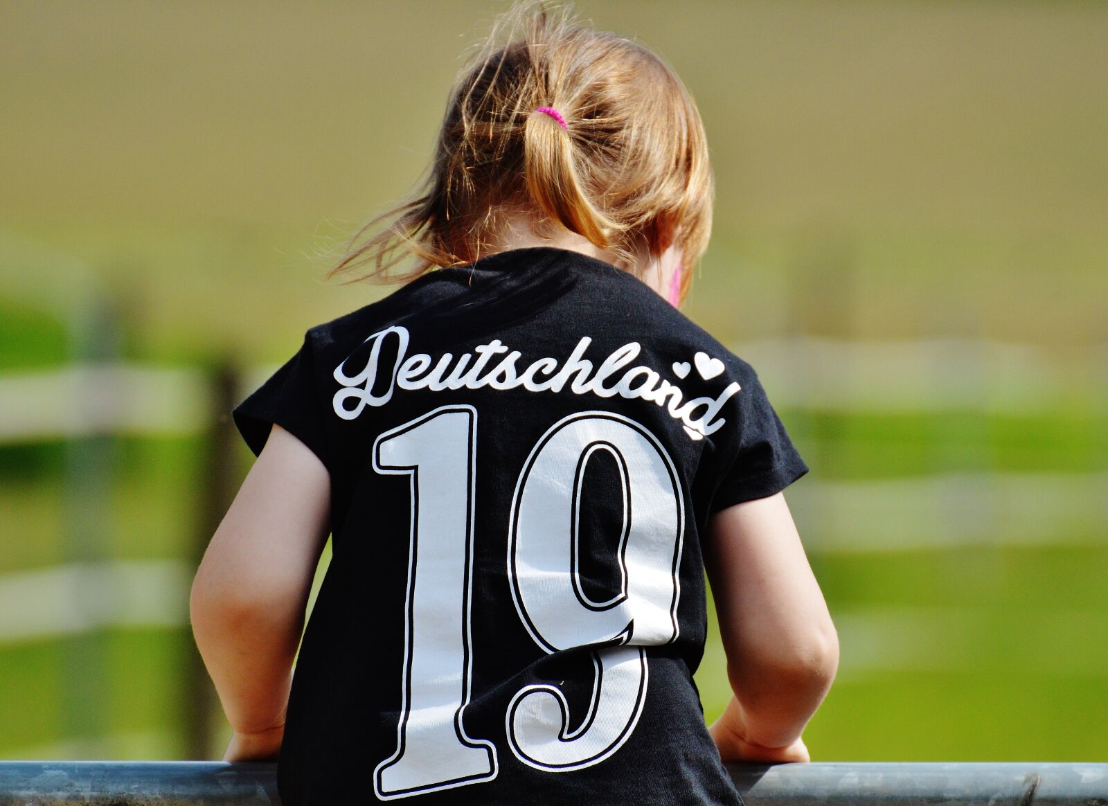 Nikon D3200 sample photo. Girl, germany, font photography
