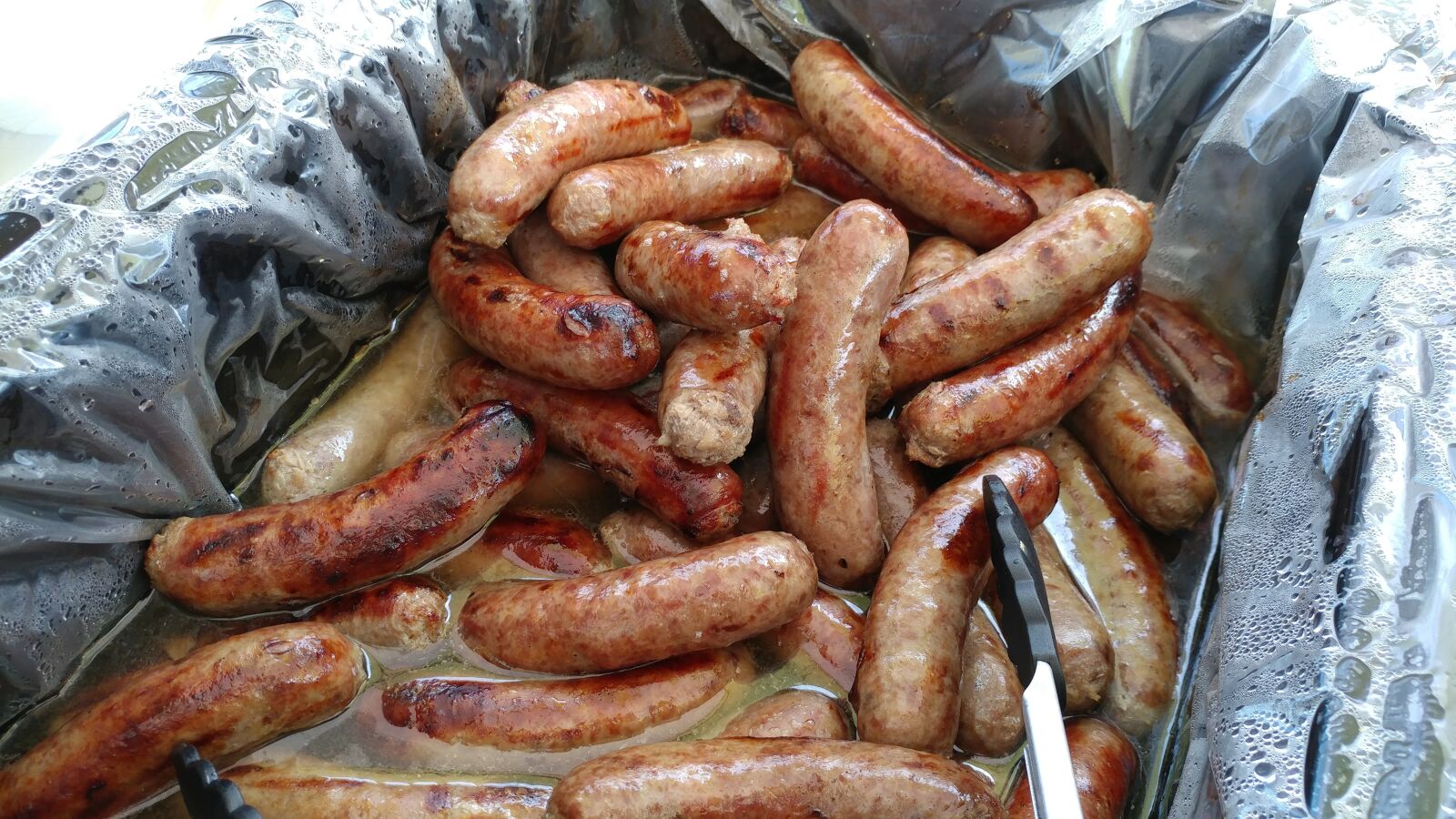 LG V20 sample photo. Brat, brats, food photography
