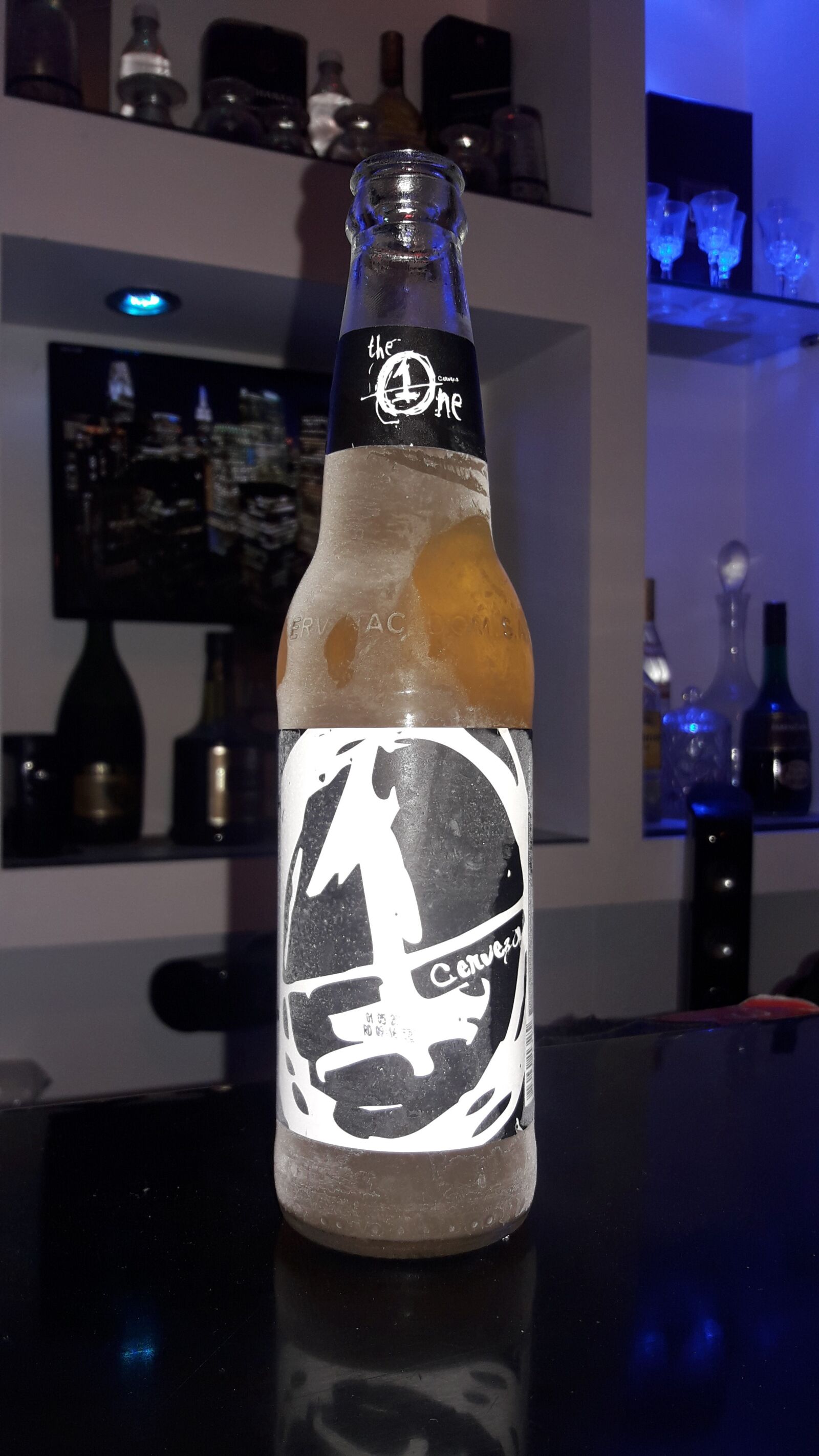 Samsung Galaxy J7 Neo sample photo. Cold beer, drink, alcohol photography