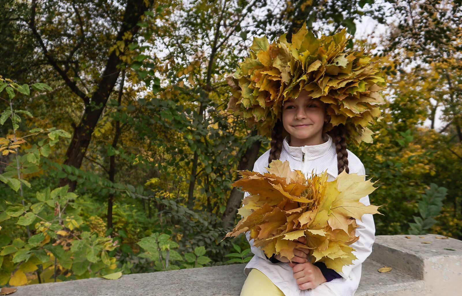 Sony E 16-50mm F3.5-5.6 PZ OSS sample photo. Autumn, kids, baby photography