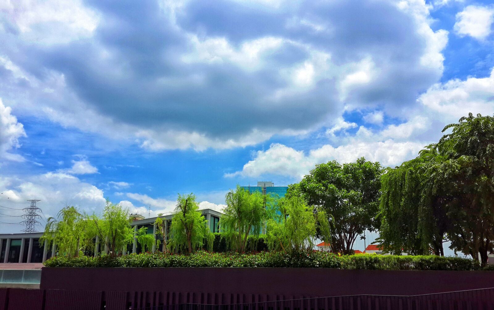 Samsung Galaxy S4 sample photo. Cloudscape, sky, cloud photography