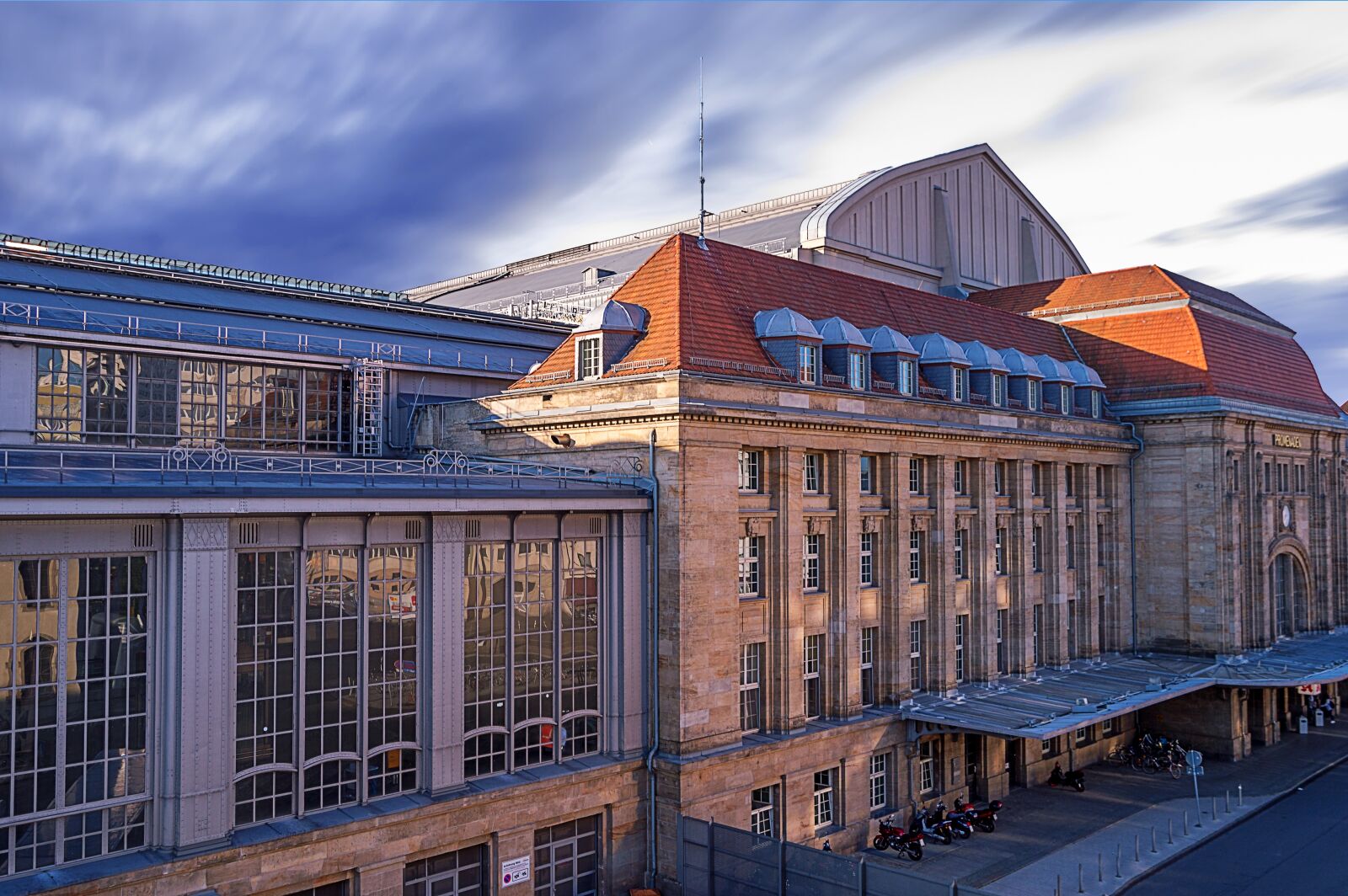 Nikon D3200 sample photo. Leipzig central station, architecture photography