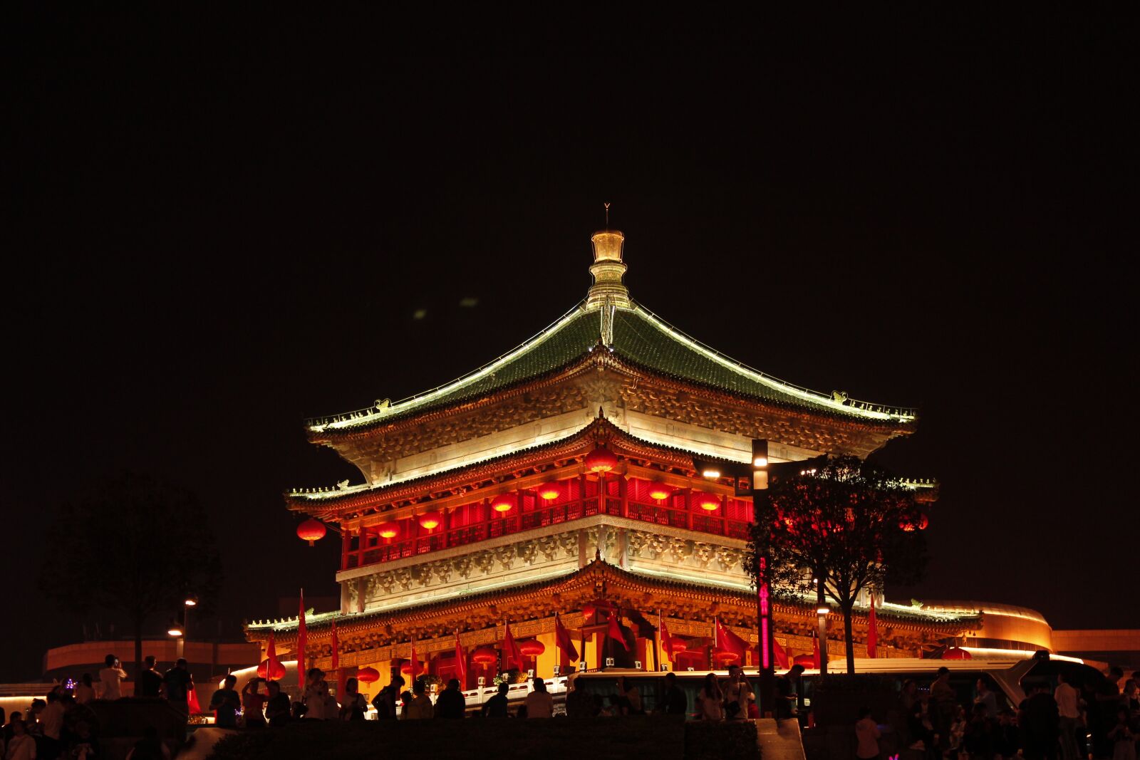 Canon EOS 600D (Rebel EOS T3i / EOS Kiss X5) sample photo. Tower, the bell tower photography