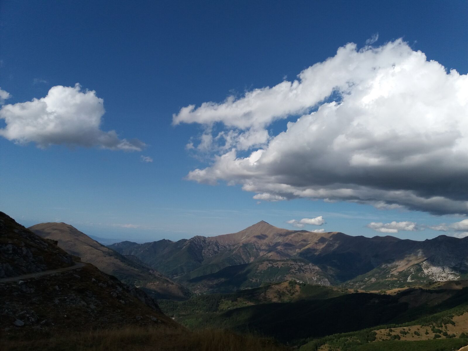 Samsung Galaxy J5(2016) sample photo. Clouds, forts, landscape, mountain photography