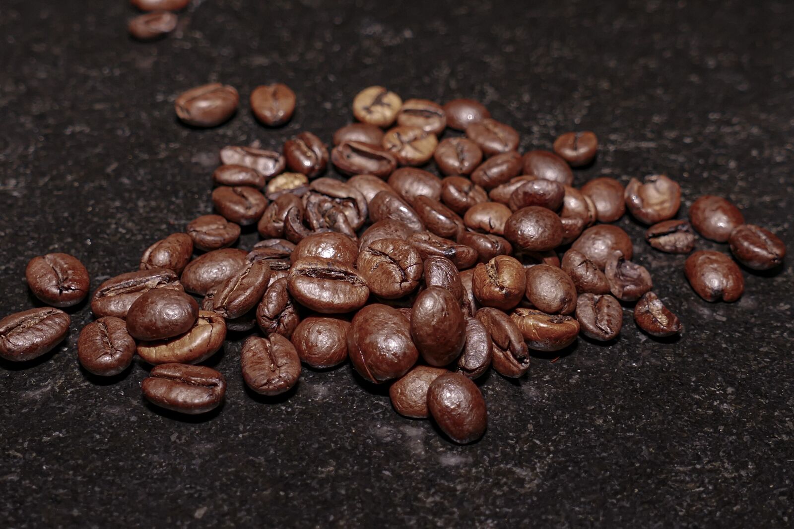 Panasonic Lumix DMC-FZ1000 sample photo. Coffee, colors, colorful photography