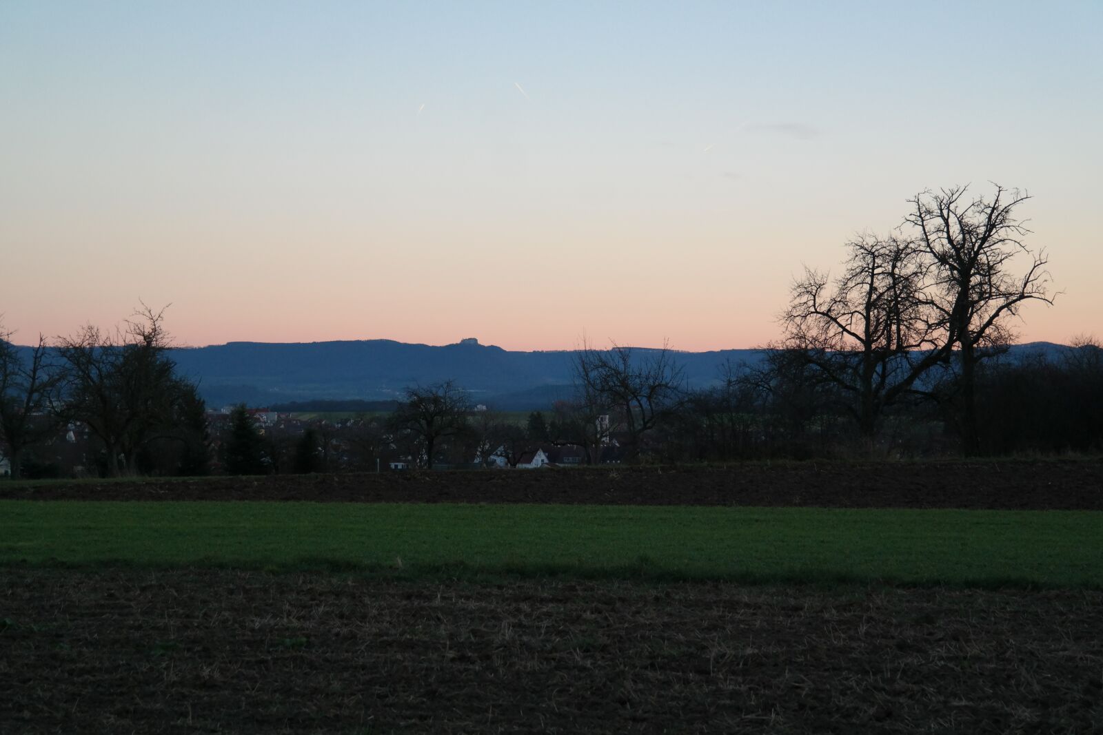Samsung NX300 sample photo. Swabian alb, abendstimmung, twilight photography
