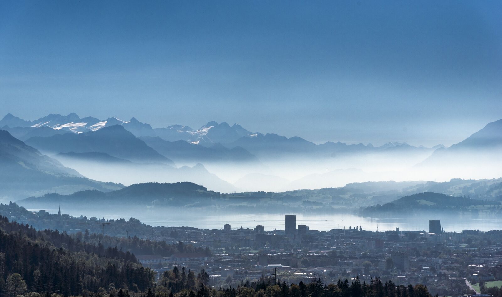 Nikon D750 sample photo. Fog, haze, city train photography