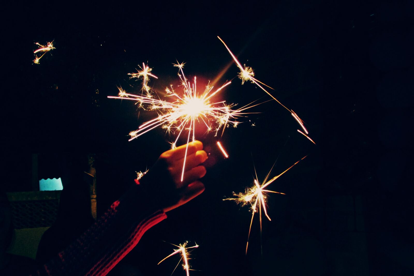 Canon PowerShot SX400 IS sample photo. Birthday, firecracker, lights, lowlight photography