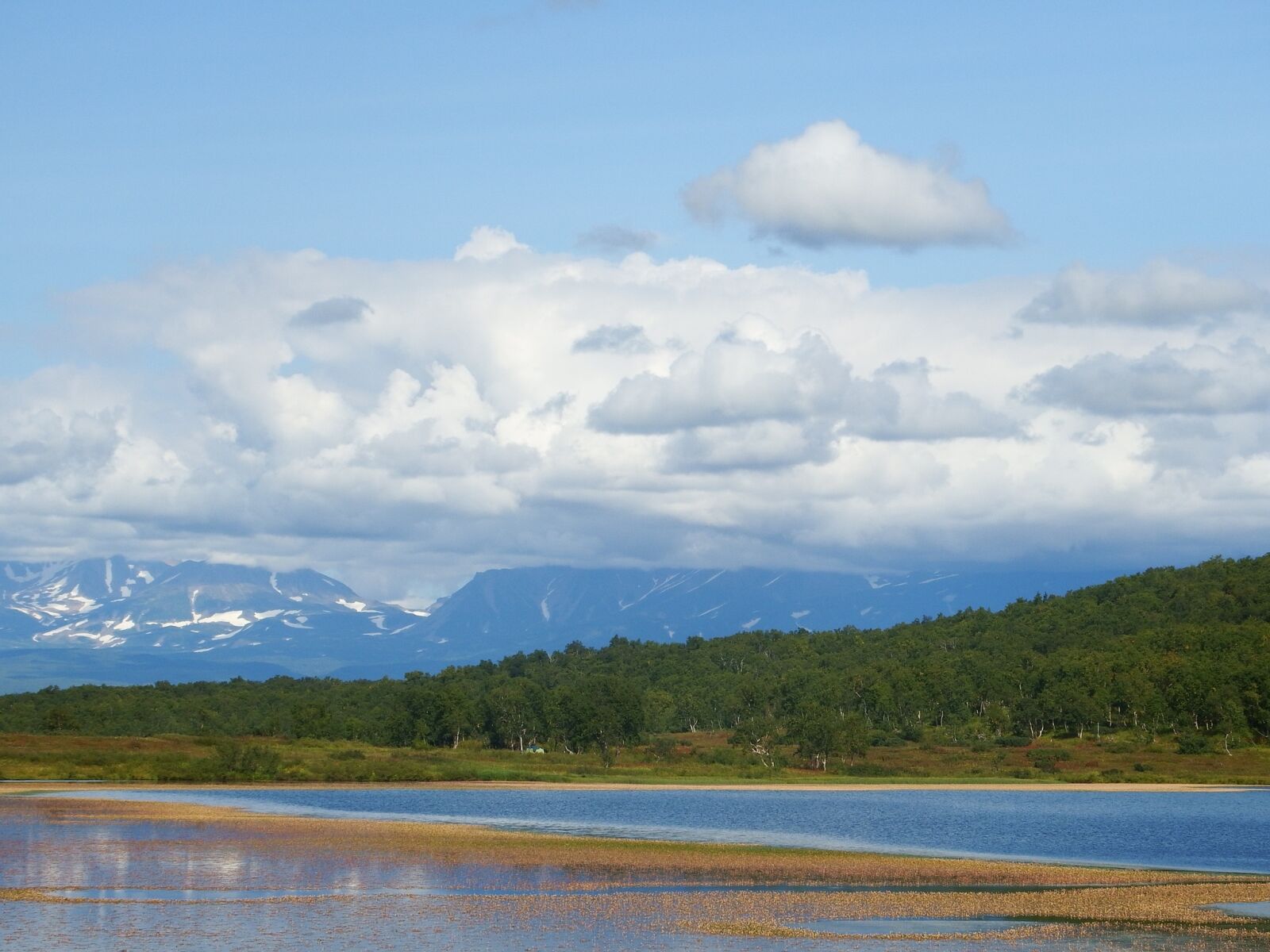 Fujifilm FinePix S1 sample photo. Lake, mountains, forest photography