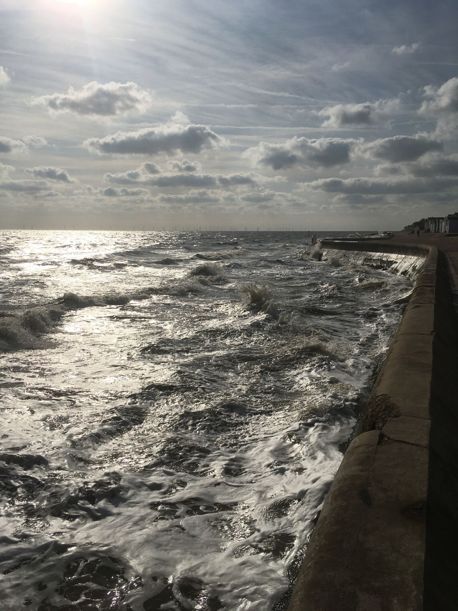 iPhone SE back camera 4.15mm f/2.2 sample photo. Sea, ocean, waves photography