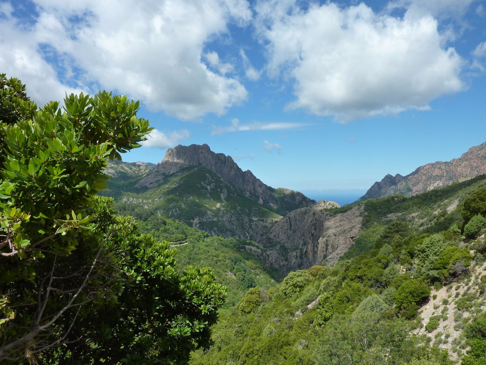 Panasonic DMC-TZ7 sample photo. Corsica, mountains, mountain landscape photography