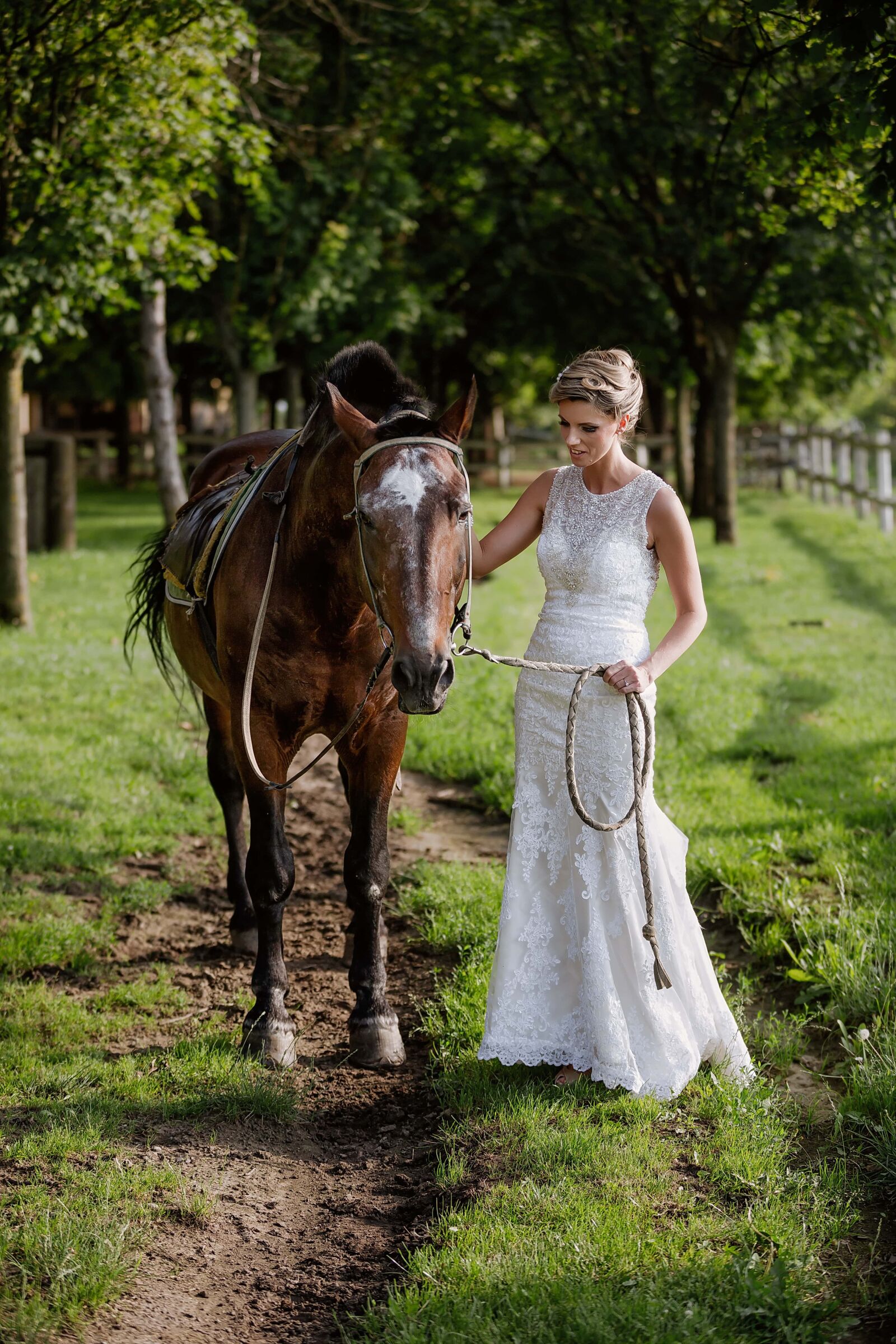 Canon EOS 5D Mark III sample photo. Bride, pretty girl, horses photography