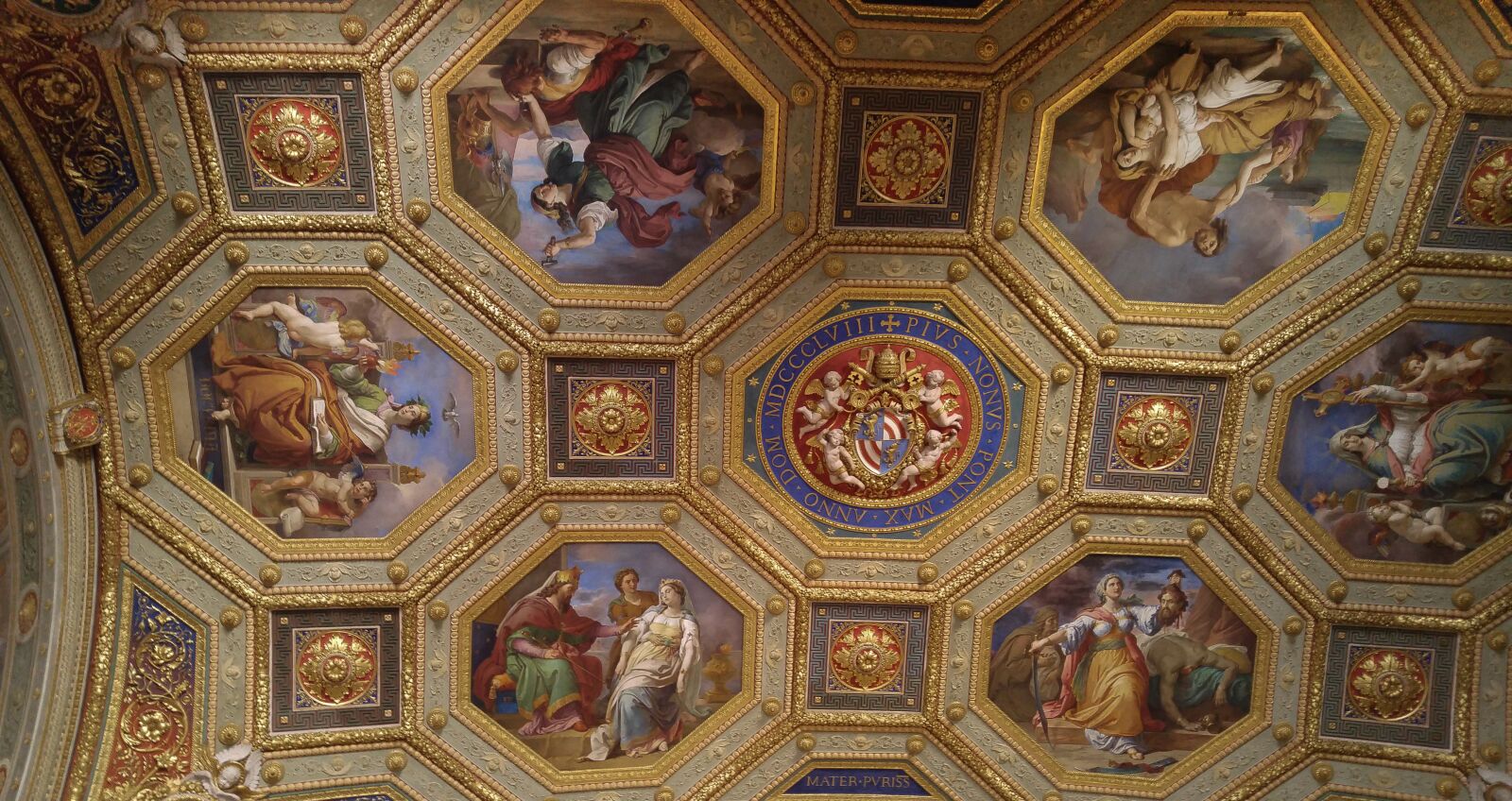 LG G4 sample photo. Rome, vatican, museum photography
