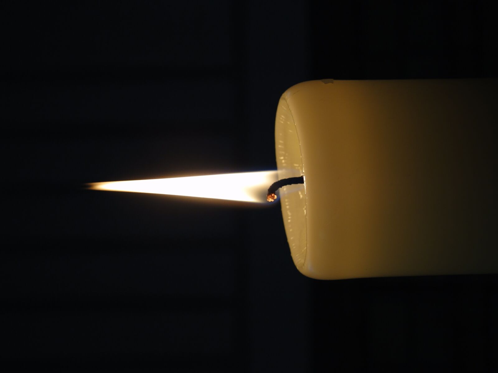 Sony Cyber-shot DSC-HX1 sample photo. Candle, light, atmospheric photography