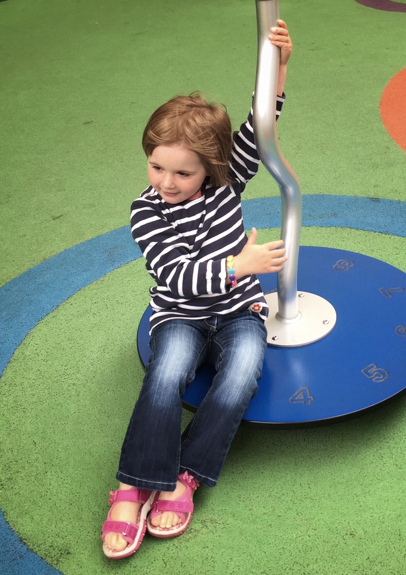 Apple iPhone 6 sample photo. Girl, playing, playground photography