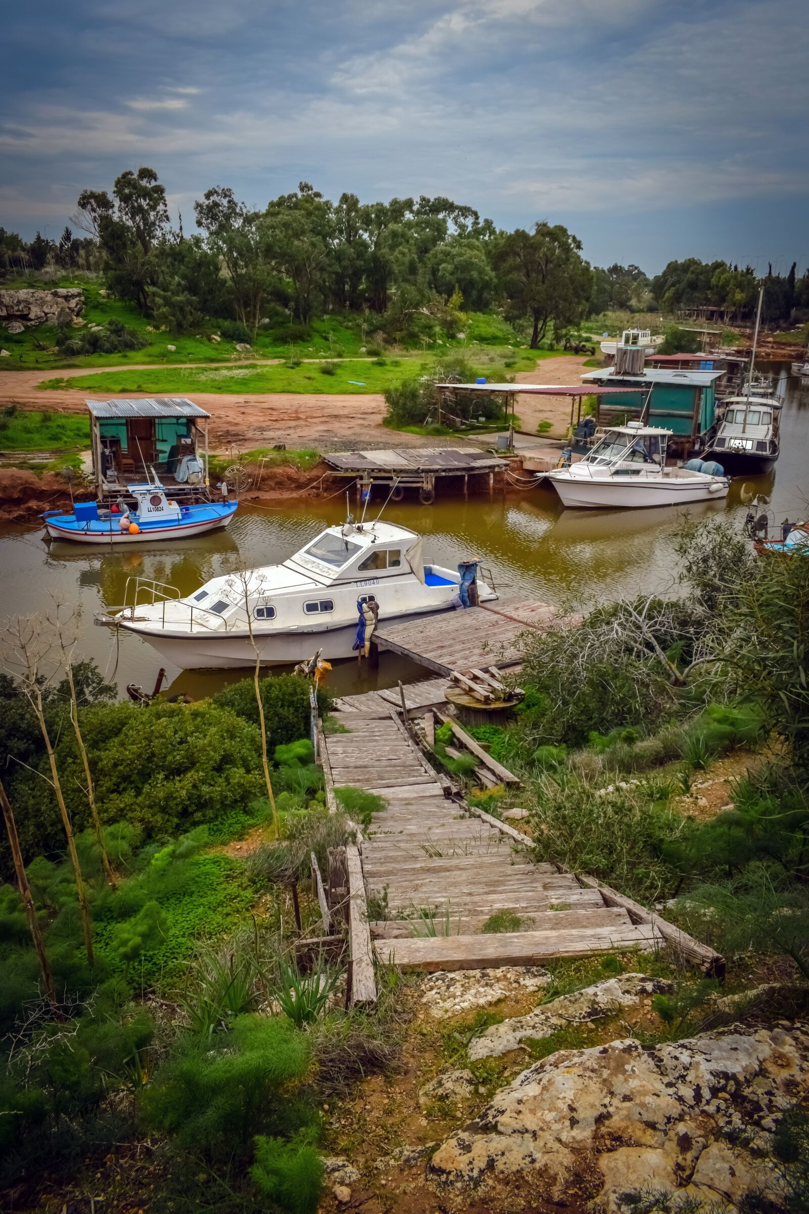 Nikon D3300 sample photo. Fishing boats, dock, fishing photography