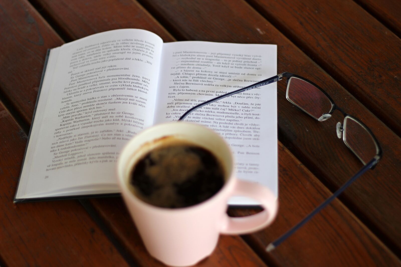 Canon EOS 600D (Rebel EOS T3i / EOS Kiss X5) sample photo. Coffee, book, glasses photography