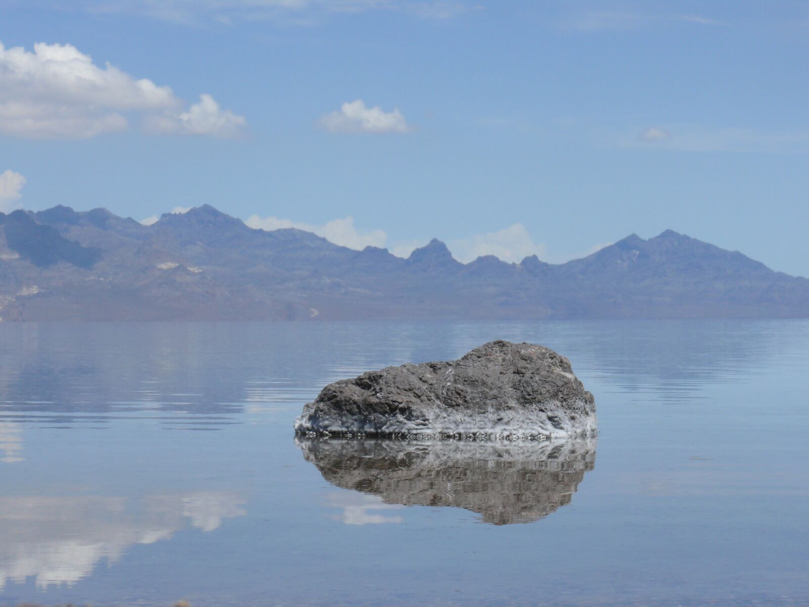 Panasonic DMC-FZ50 sample photo. Salt flat, united states photography