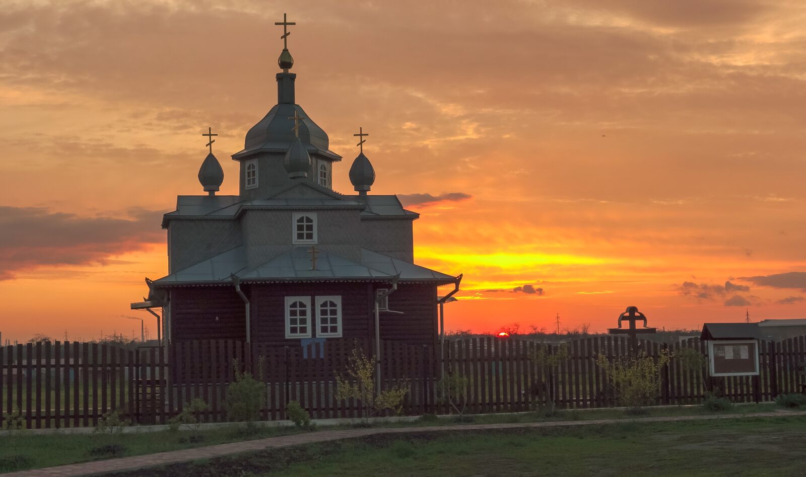 Sony Cyber-shot DSC-RX100 sample photo. Church, sunset, temple photography