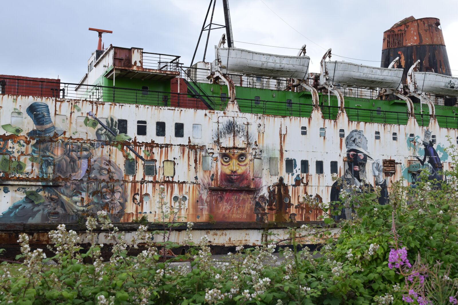 Nikon D5300 sample photo. Duke of lancaster, graffiti photography