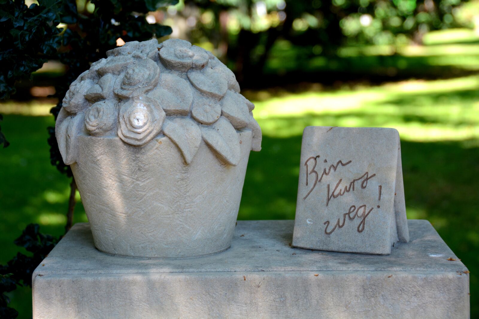 Nikon D7100 sample photo. Architecture, religion, cemetery photography