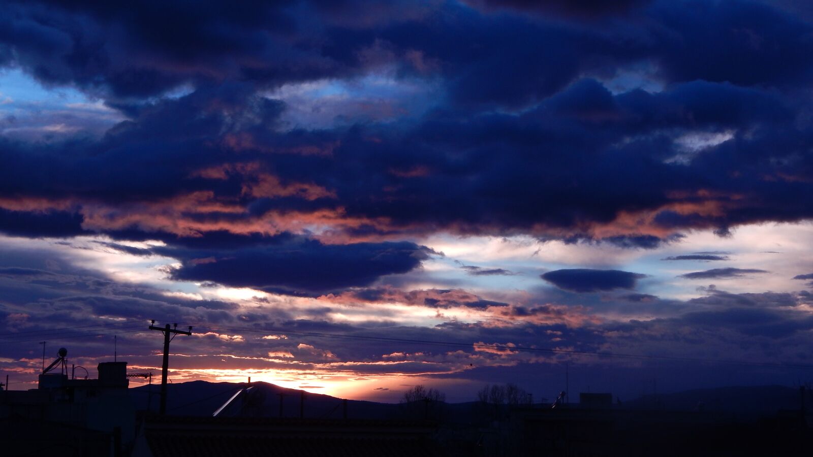 Nikon Coolpix L830 sample photo. Clouds, sky, sunset photography