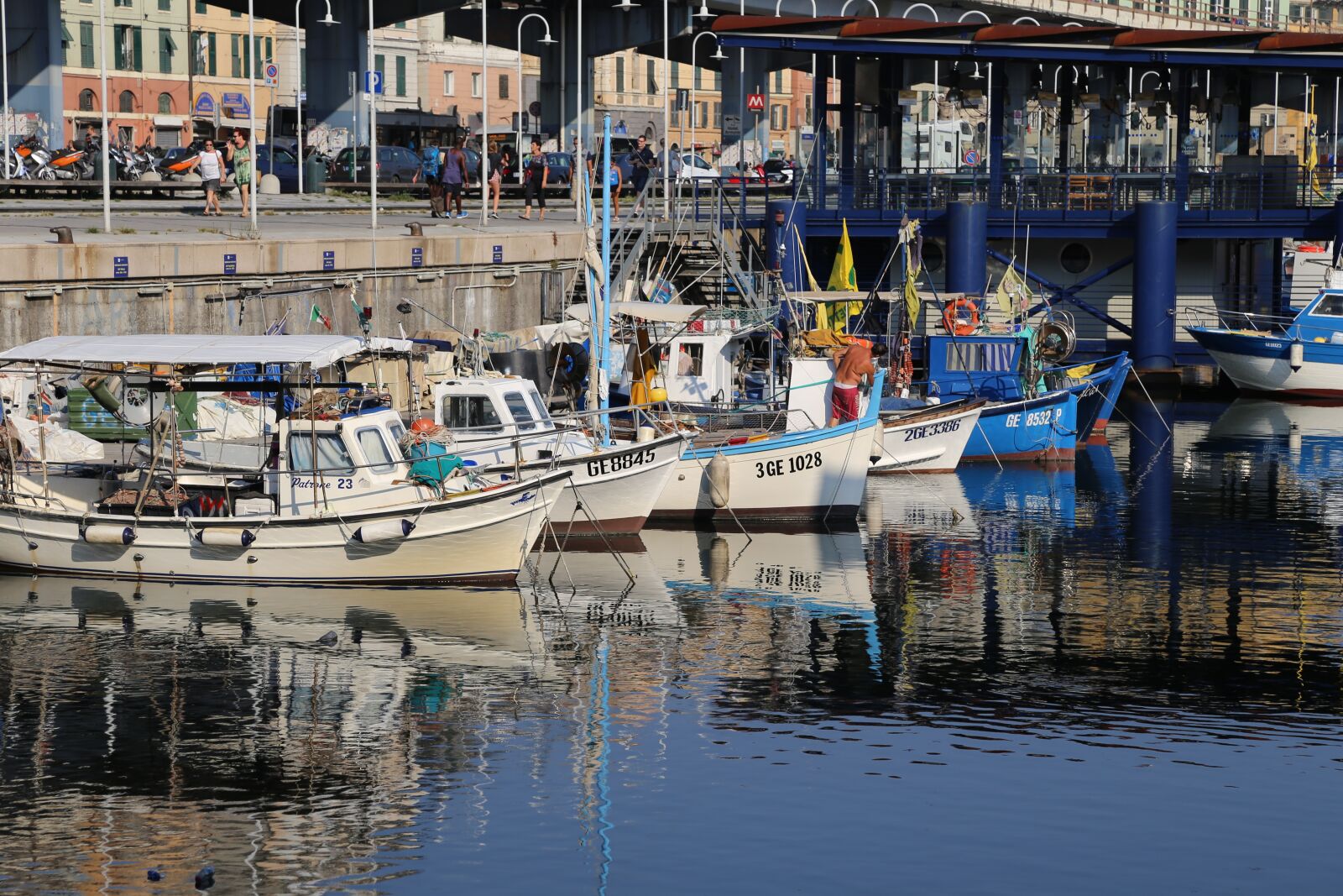 Canon EOS 6D + Canon EF 24-105mm F4L IS USM sample photo. Port, genoa, italy photography