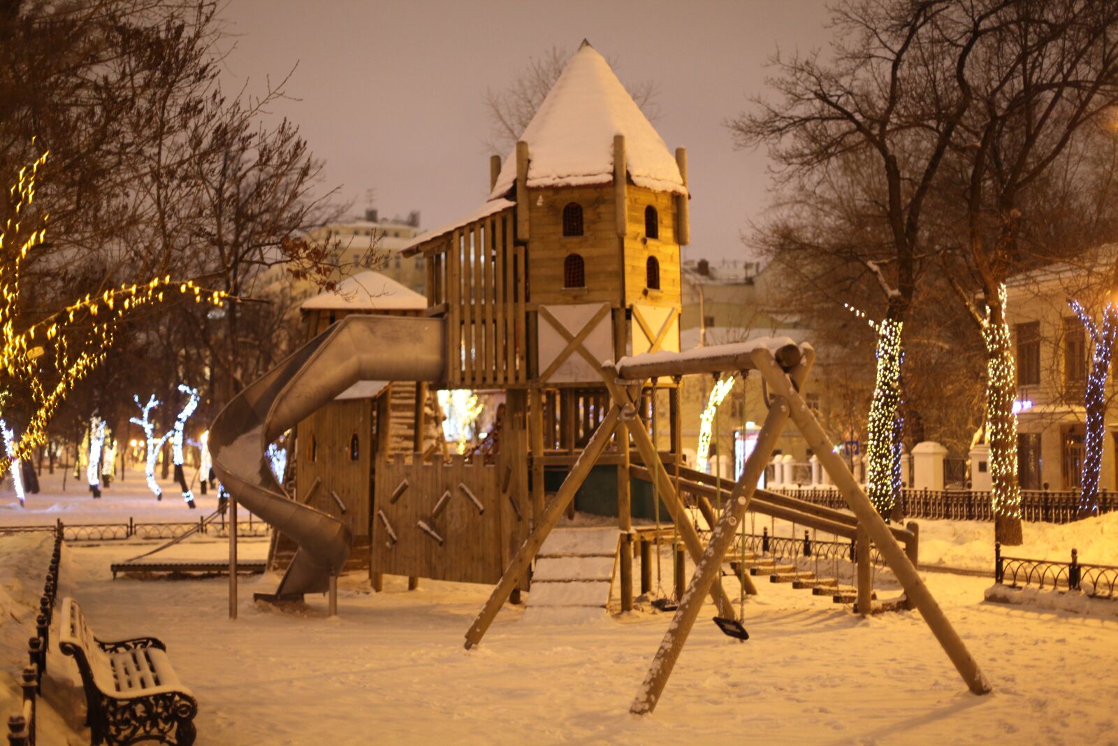 Canon EOS 5D Mark II sample photo. Playground, park, winter photography