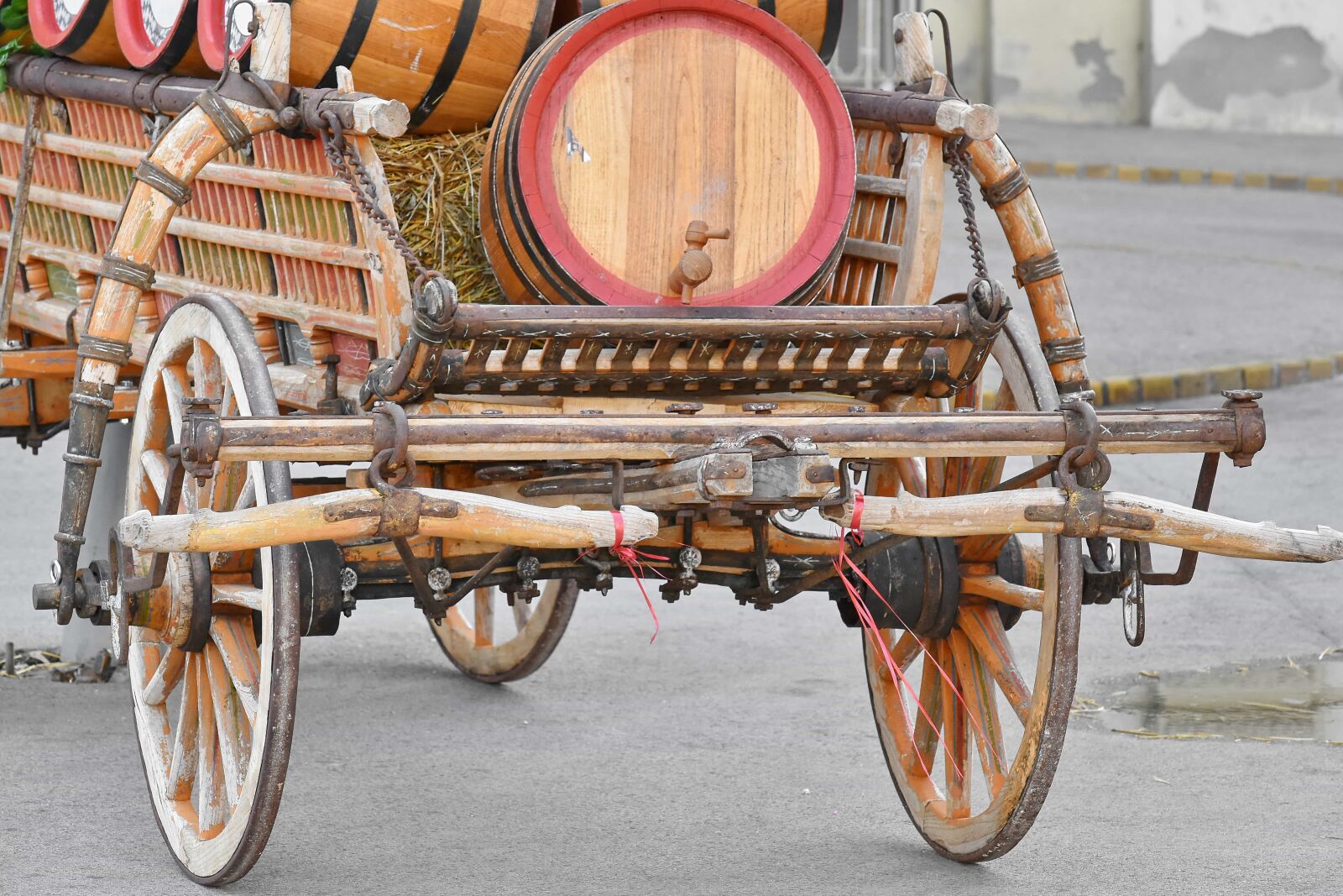 Nikon D5500 sample photo. Barrel, barrels, carriage, handmade photography