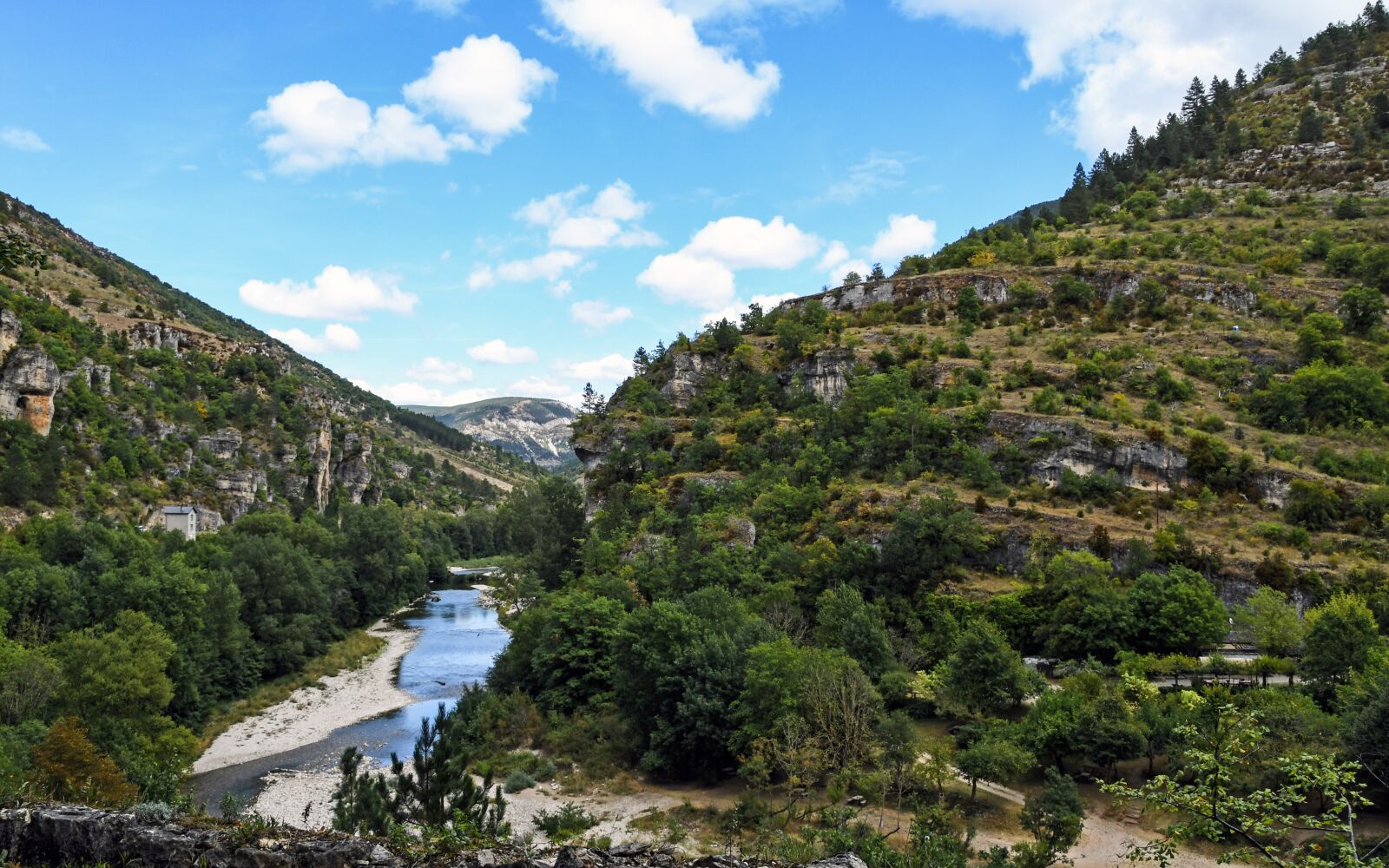 Nikon D500 sample photo. Landscape, roche, river photography