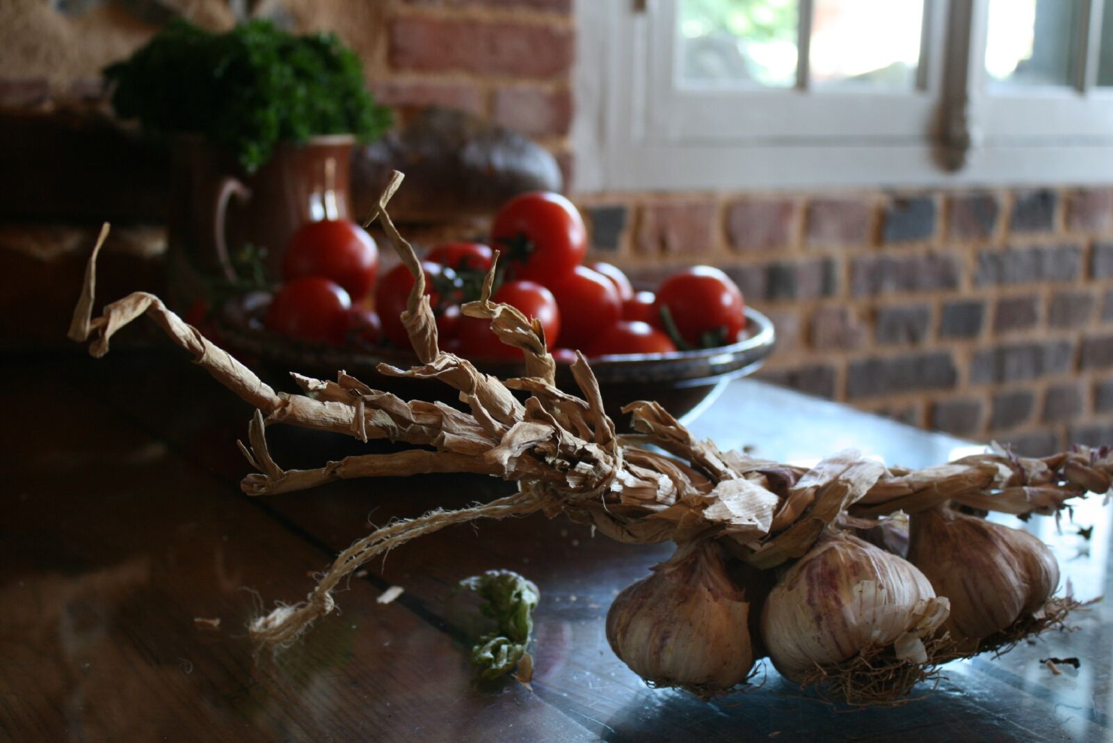 Canon EOS 400D (EOS Digital Rebel XTi / EOS Kiss Digital X) sample photo. Garlic, kitchen, life photography