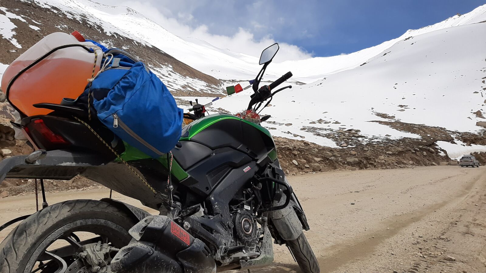 Samsung Galaxy A50 sample photo. Dominar, bajaj, leh ladakh photography